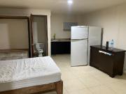 habitación en renta en cinco halcones