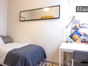 Habitación equipada en apartamento de 6 dormitorios en...