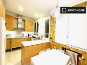 Habitación exterior amplia, acogedora y muy confortable