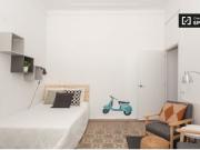 Habitación fresca en alquiler en apartamento de 9...
