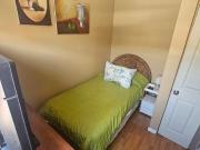 Habitación full amoblada con tv incluida, a pasos del metro