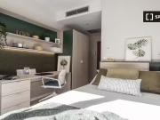 Habitación Individual con baño privado en un Coliving en... Habitación Individual con baño privado en un Coliving en...