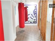 Habitación individual con baño privado y cocina privada,...