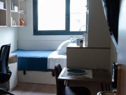 Habitación individual en la residencia de estudiantes de...