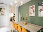 Habitación individual soleada con baño privado y con terraza