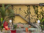 Habitación individual soleada con baño privado y con terraza