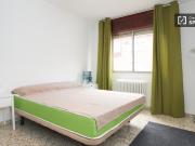 Habitación íntima en piso compartido en Ronda, Granada