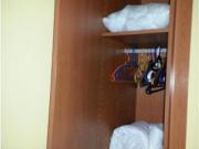 Habitación luminosa con llave independiente en piso...