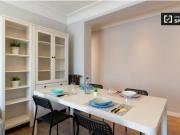 Habitación luminosa en alquiler en apartamento de 3...