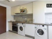 Habitación luminosa en alquiler en apartamento de 9...