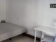 Habitación luminosa en alquiler en el apartamento de 6...