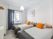 Habitación luminosa en apartamento de 4 dormitorios en...