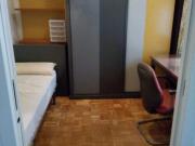 Habitación luminosa en apartamento de 4 dormitorios en...