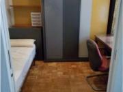 Habitación luminosa en apartamento de 4 dormitorios en...