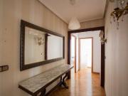 Habitación luminosa en apartamento de 7 dormitorios en...