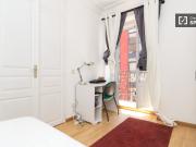 Habitación luminosa en piso compartido en Malasaña, Madrid