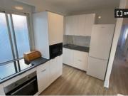 ¡Habitación moderna con impresionantes vistas en Málaga!