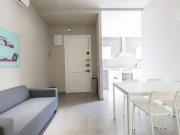 Habitación moderna en apartamento de 5 dormitorios en...