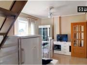 Habitación para alquilar en espacioso apartamento de 4...