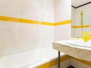 Habitación para alquilar en un apartamento de 8 camas en...