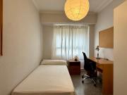 Habitación para estudiantes junto a la Universidad de...