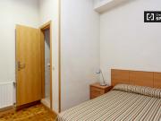 Habitación privada en apartamento de 12 habitaciones en...