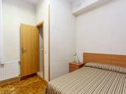 Habitación privada en apartamento de 12 habitaciones en...