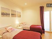 Habitación privada en apartamento en Vila de Gràcia,...