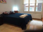 Habitación privada en apartamento en Vila de Gràcia,...