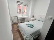 Habitacion privada en calle Gasometro, Madrid
