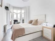 Habitacion privada en Paseo de la Florida, Madrid