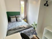 Habitacion privada en Passeig de l'Exposició, Barcelona Habitacion privada en Passeig de l'Exposició, Barcelona