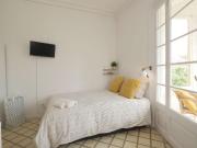 Habitación soleada en alquiler apartamento de 9...