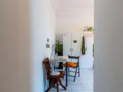 Habitación soleada en apartamento de 12 habitaciones en...