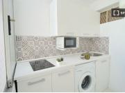 Habitación soleada premium cerca del centro con terraza...