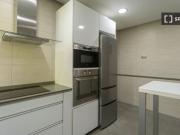 Habitaciones en alquiler en 6 habitaciones en Chamberí