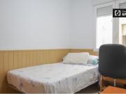 Habitaciones en alquiler en apartamento de 3 dormitorios...