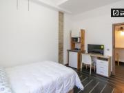 Habitaciones en alquiler en apartamento de 4 dormitorios...