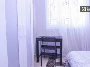 Habitaciones en alquiler en apartamento de 7...