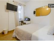 ¡Habitaciones en alquiler en piso de 5 habitaciones en...