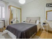 ¡Habitaciones en alquiler en piso de 5 habitaciones en...