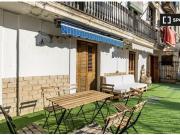 ¡Habitaciones en alquiler en un apartamento de 5...