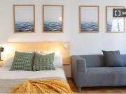 ¡Habitaciones en alquiler en un apartamento de 5...