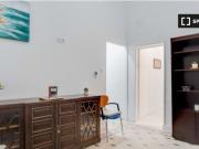 ¡Habitaciones en alquiler en un apartamento de 5...