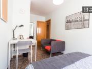 Habitaciones en alquiler en un piso en Camins al Grau,...