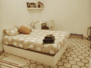 Habitaciones en apartamento de 3 dormitorios en Sant Martí