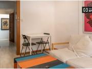 Habitaciones en apartamento de 4 habitaciones en Madrid