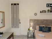 Habitaciones en apartamento de 5 dormitorios en...