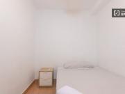 Habitaciones para alquilar en apartamento de 3...