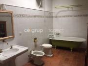 HABITATGE DESTINAT AL LLOGUER ANUAL A TOR, ZONA DE...